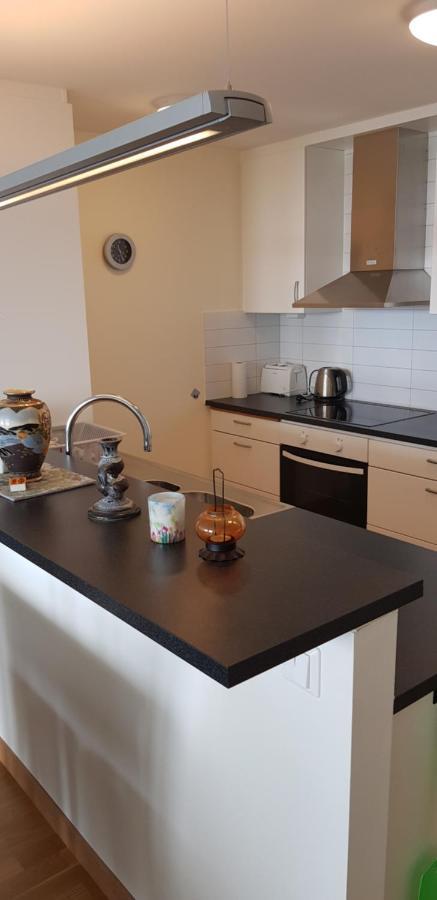 Snäck Apartment floor 11 sea view Visby Exteriör bild
